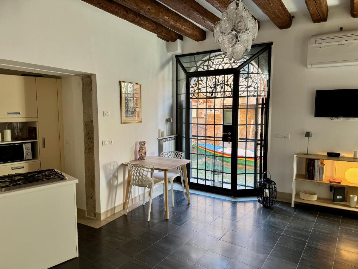 Ca Penini - Canal View Apartamento