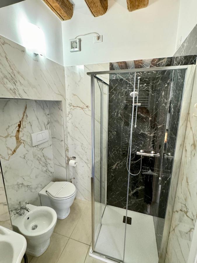 Ca Penini - Canal View Apartamento Venecia