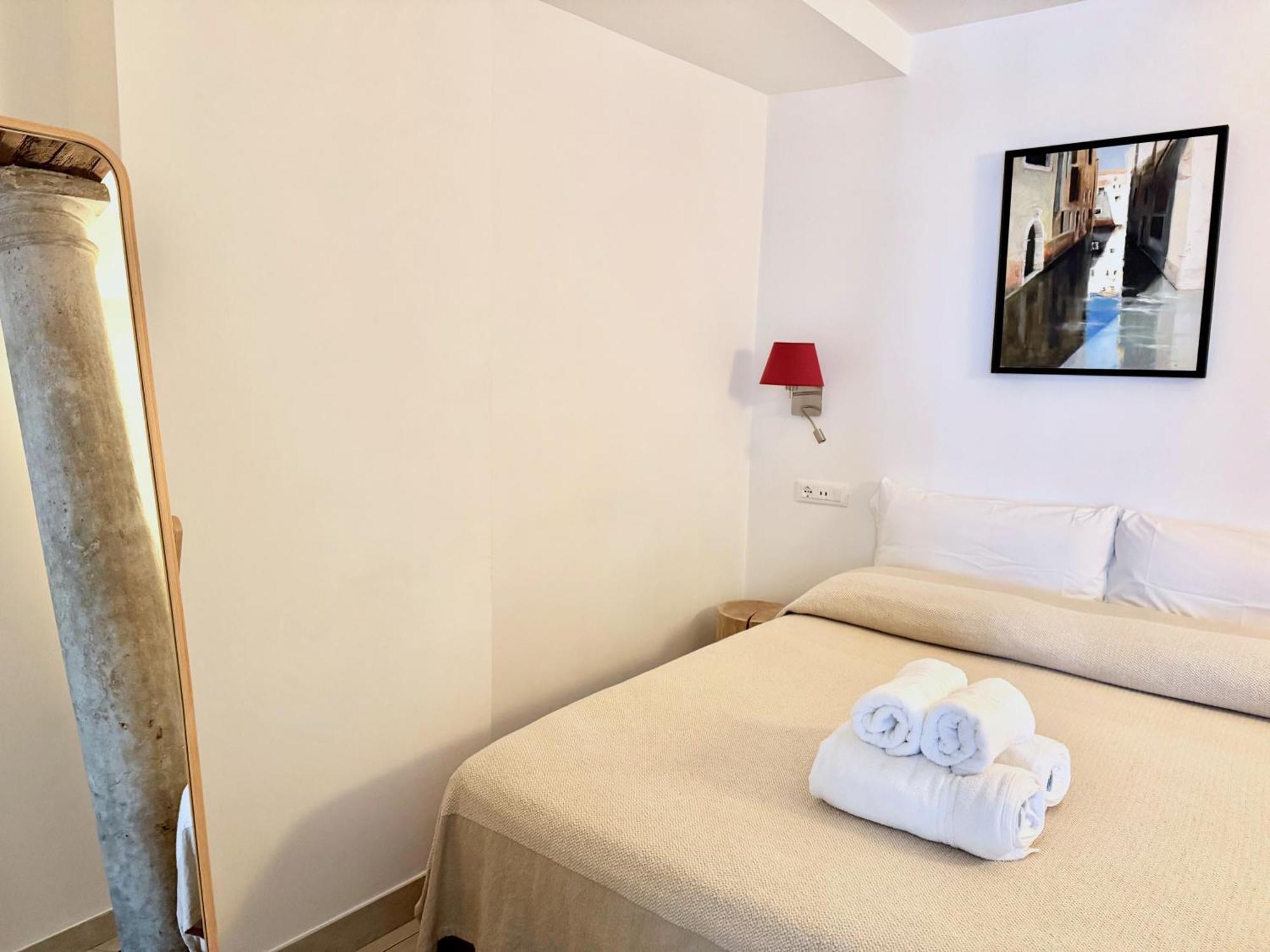 Ca Penini - Canal View Apartamento Venecia